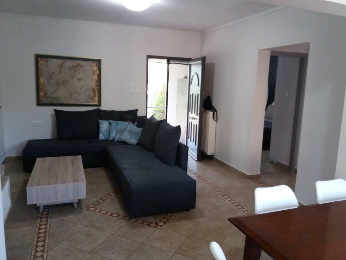 Peter'S Country House Katakolo Bagian luar foto